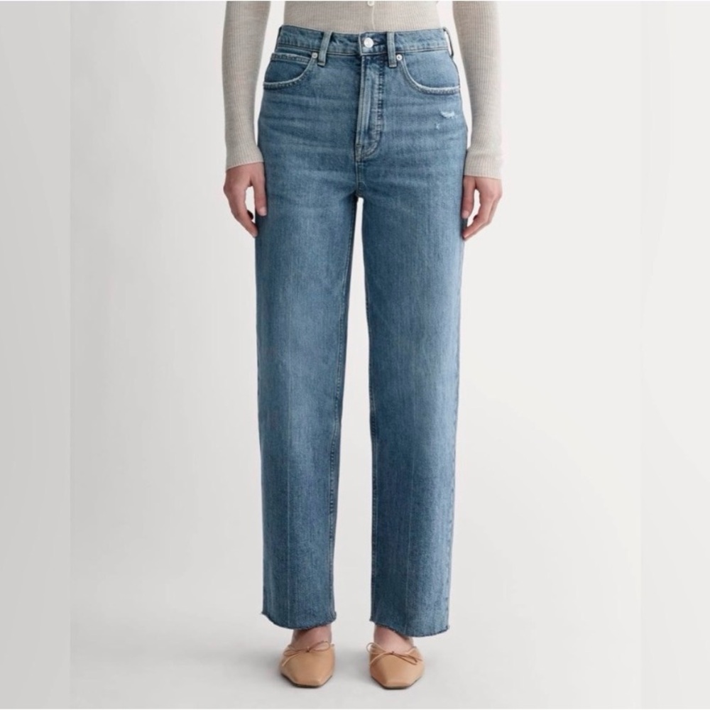Everlane- The Way High Jean- Distressed medium wash size 32 NWT